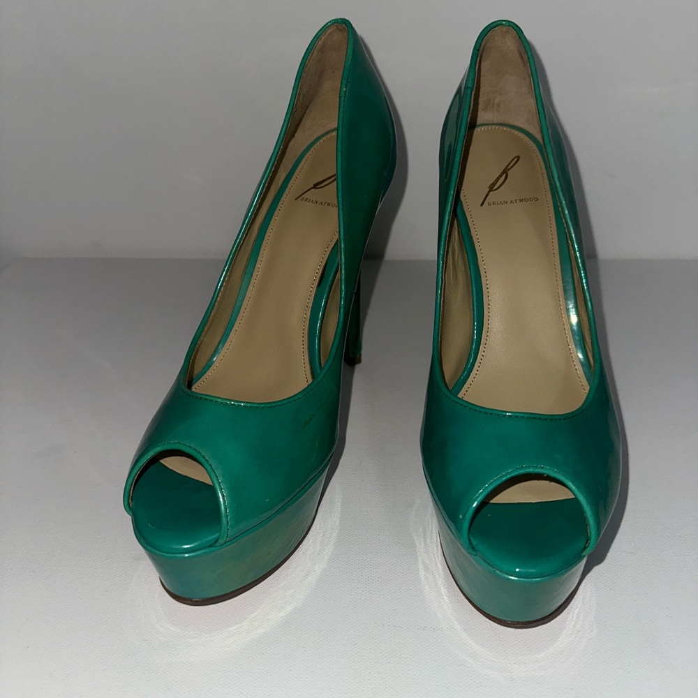Iconic Y2K Turquoise teal Aqua Green Shiny Paten leather B Brian Atwood Pumps - Picture 3 of 8
